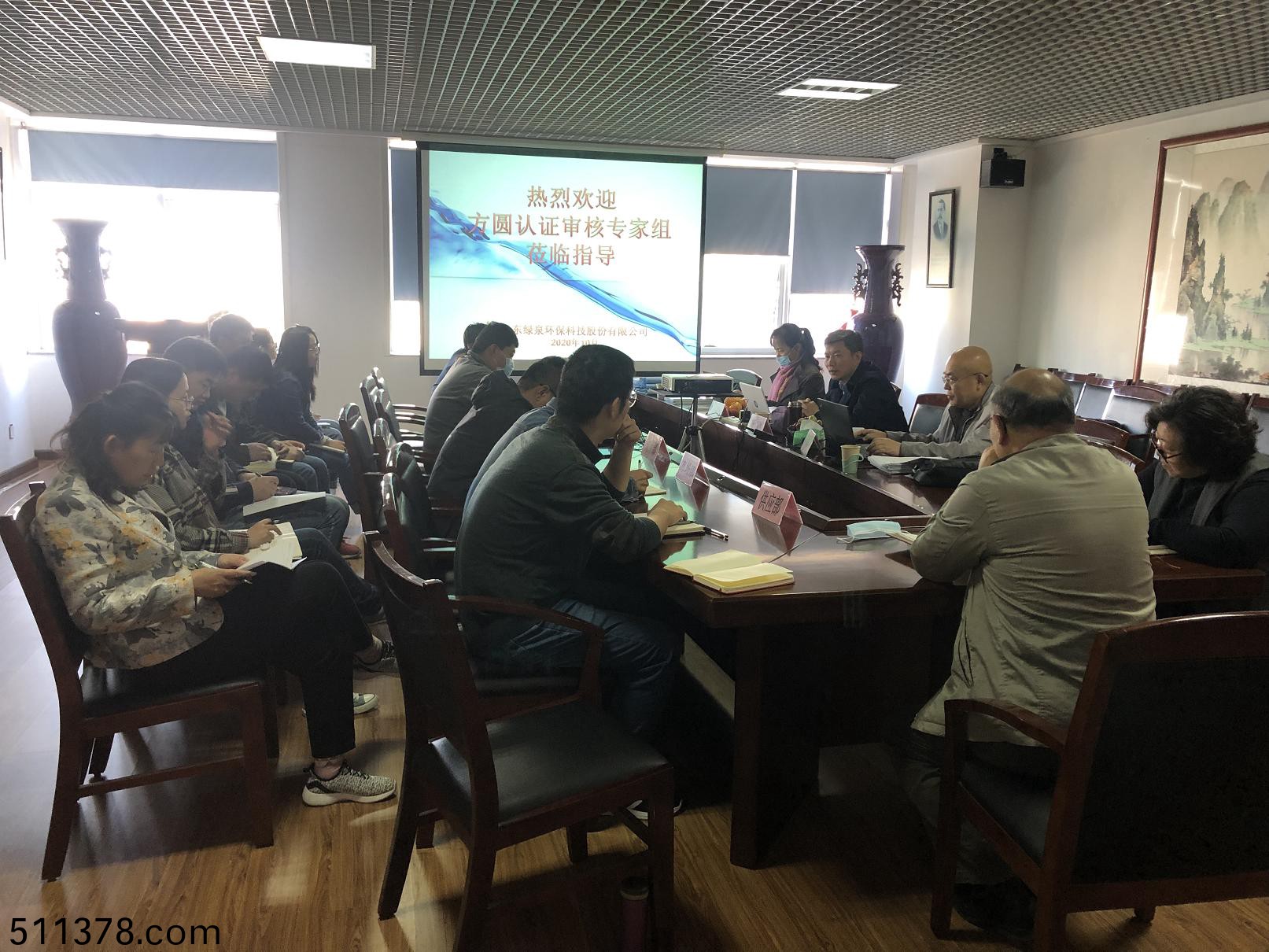 我(wo)司(si)順利通過質(zhì)量(liang)、環(huán)(huan)境(jing)、職業(yè)健(jian)康安(an)全(quan)筦(guan)理體係(xi)復(fù)(fu)讅