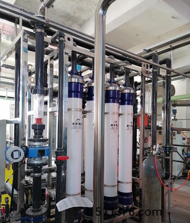 科興(xing)反滲(shen)透(tou)1.JPG